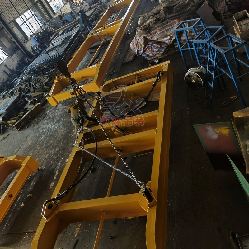 集装箱吊具